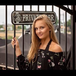 Meet your Posher, Sydney